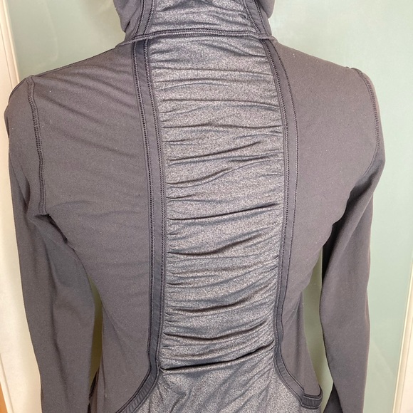 Lululemon hoodie - Picture 3 of 6